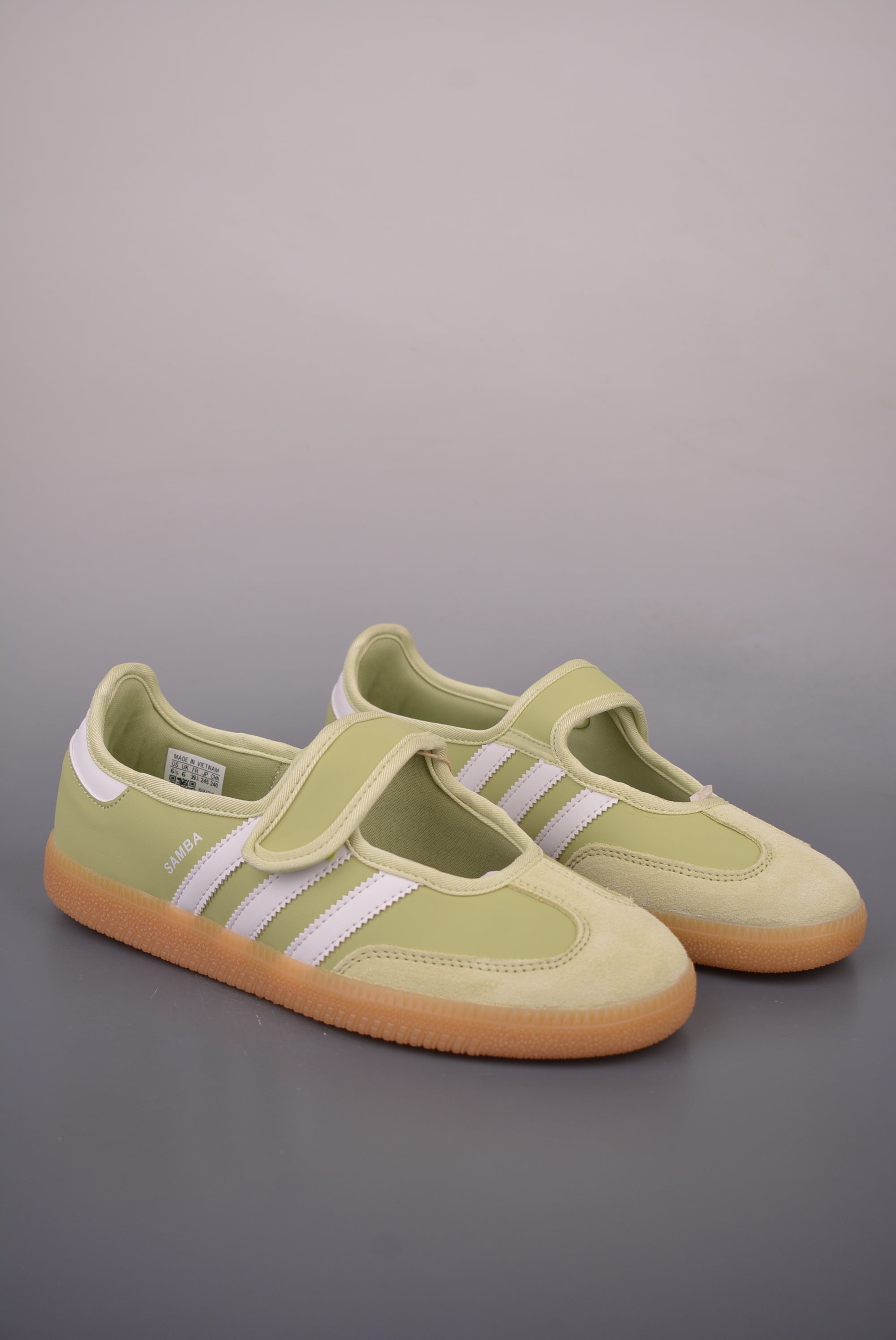 Wmns 1