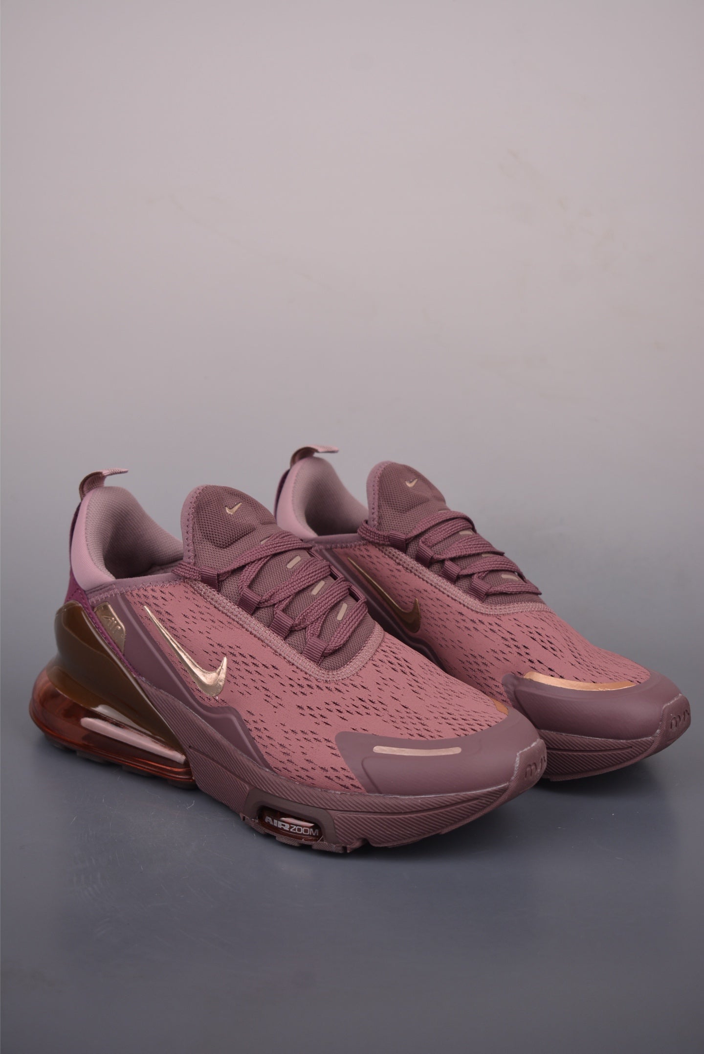 Sneaker 2