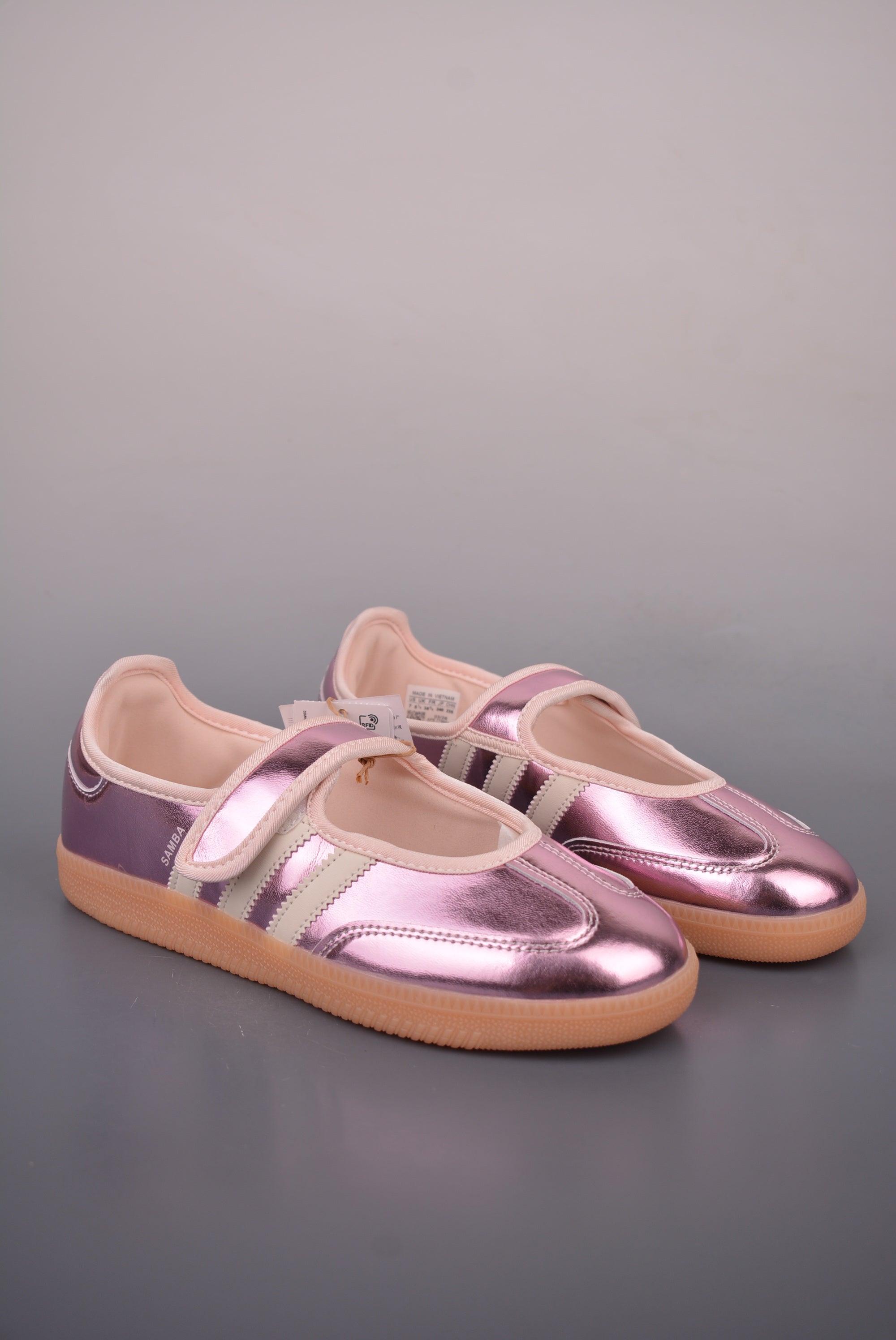 Wmns 2