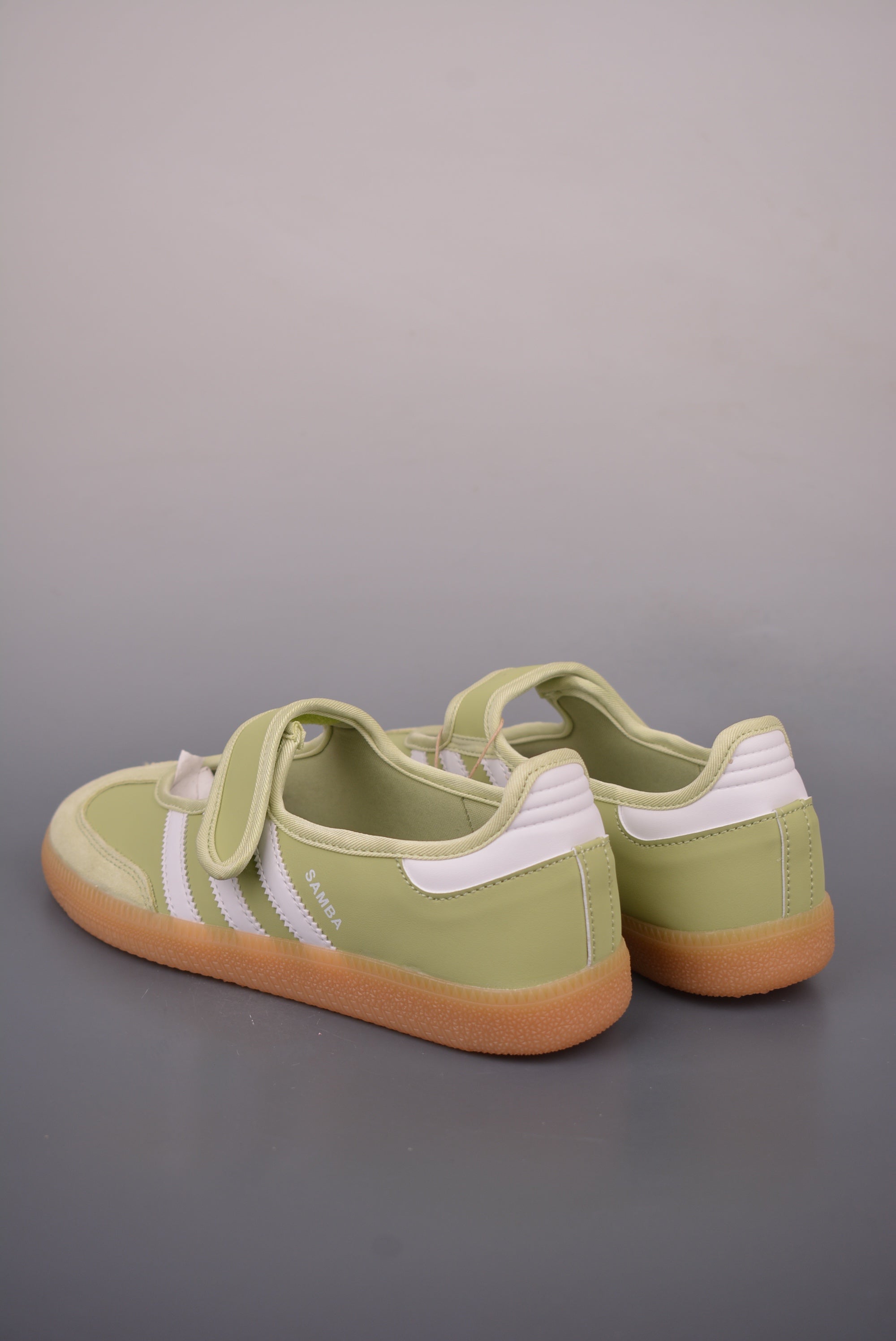 Wmns 1